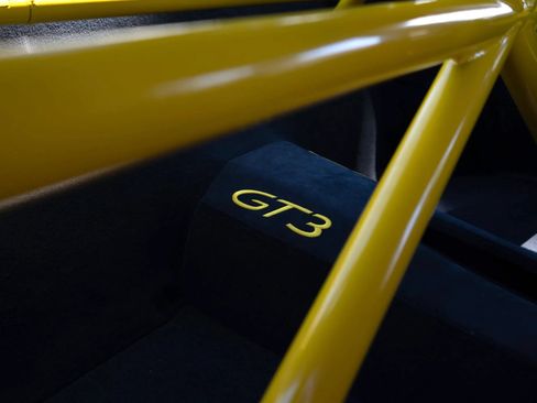 Used 2018 Porsche 911 GT3 RWD image 66