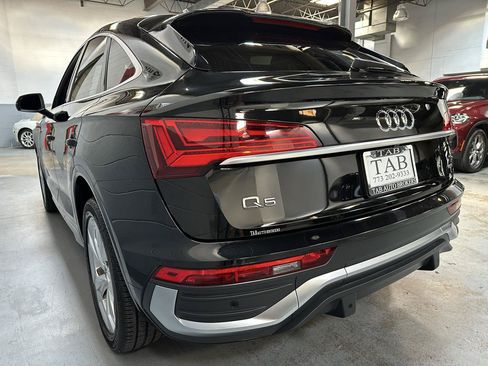 Used 2023 Audi Q5 2.0T Premium w/ Convenience Package AWD/4WD image 5