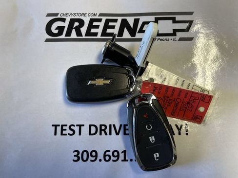 Used 2025 Chevrolet Trax ACTIV FWD image 23
