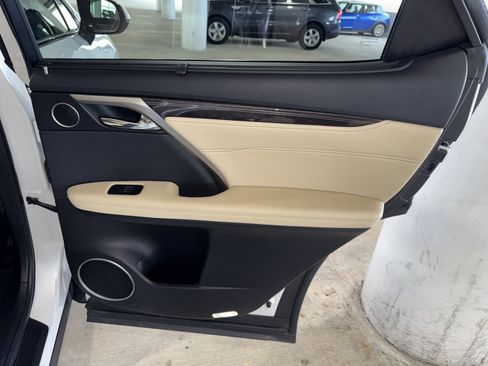 Used 2021 Lexus RX 450h AWD w/ Luxury Package image 11