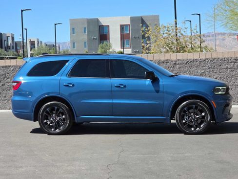 Used 2024 Dodge Durango GT w/ Blacktop Package AWD/4WD image 10