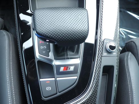Used 2024 Audi S5 Premium Plus w/ Premium Plus Package AWD/4WD image 37