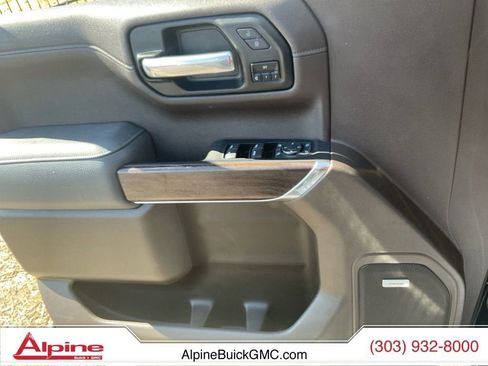 Used 2021 GMC Sierra 1500 Denali w/ Denali Ultimate Package AWD/4WD image 19