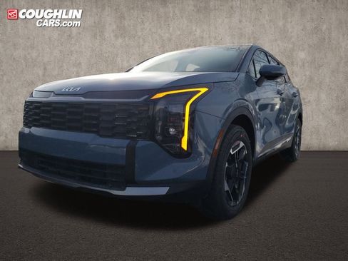 New 2026 Kia Sportage S image 3