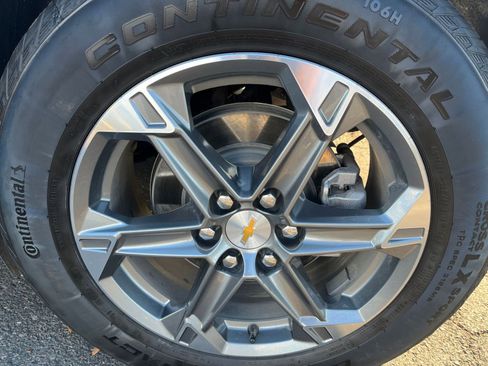 Used 2025 Chevrolet Blazer LT image 25