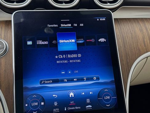 Used 2023 Mercedes-Benz C 300 Sedan image 15