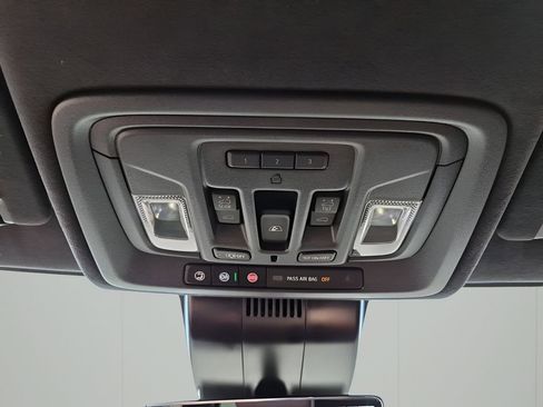 Certified 2025 GMC Sierra 2500 Denali Ultimate image 43