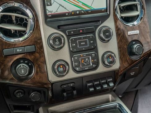 Used 2015 Ford F250 Platinum AWD/4WD image 29