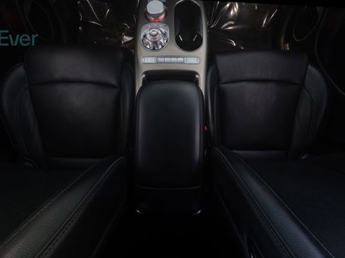 Used 2023 Genesis GV60 Advanced w/ Cargo Package image 28