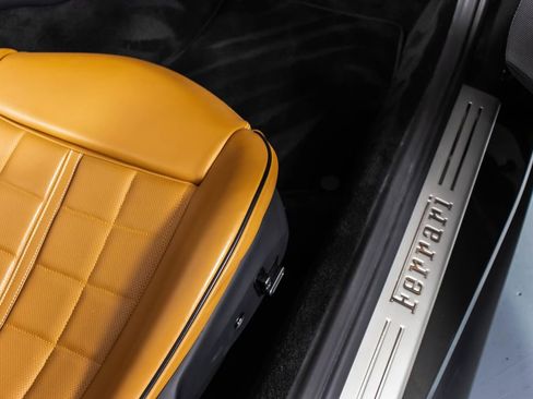 Certified 2019 Ferrari Portofino image 49