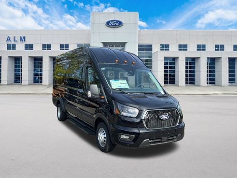 New 2026 Ford Transit 350 XLT image 3
