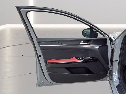 New 2026 Kia K5 GT-Line image 11