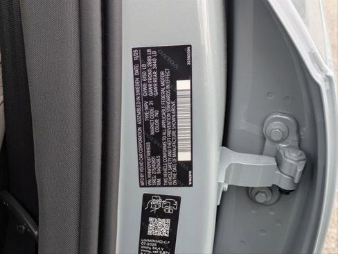 New 2026 Volvo XC90 B5 Plus w/ Protection Package image 15