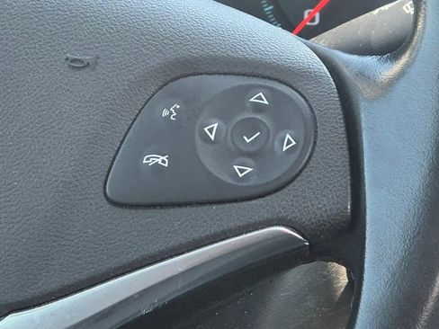 Used 2015 Chevrolet Impala LT w/ Convenience Package FWD image 17