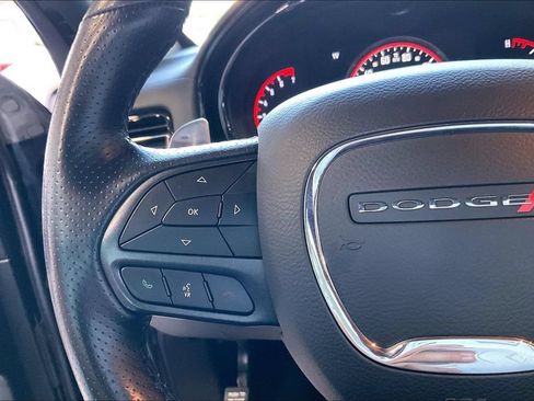 Used 2025 Dodge Durango GT RWD image 8