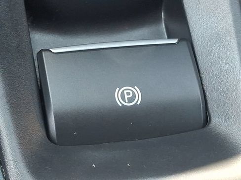 Used 2024 Ford Maverick Lariat FWD image 25