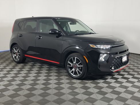Used 2021 Kia Soul GT-Line image 2