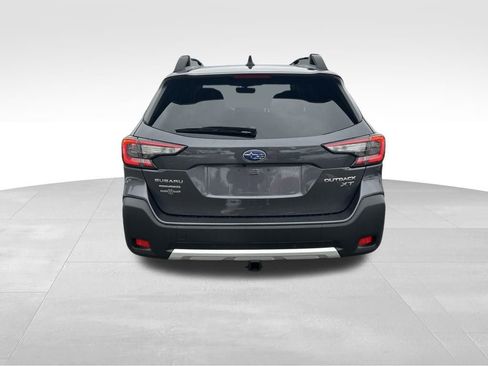 Used 2024 Subaru Outback Limited XT image 4