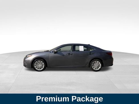Used 2017 Lexus ES 350 w/ Premium Package FWD image 2