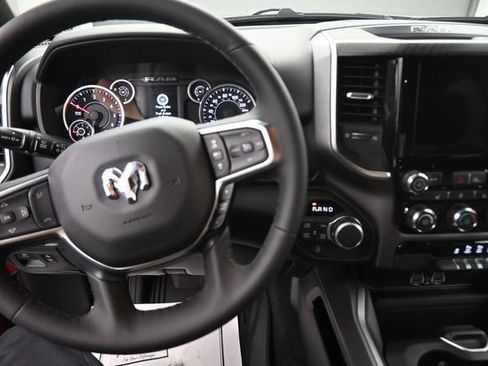 New 2026 RAM 1500 Big Horn AWD/4WD image 28