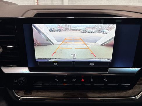 Used 2024 Chevrolet Silverado 1500 RST image 41