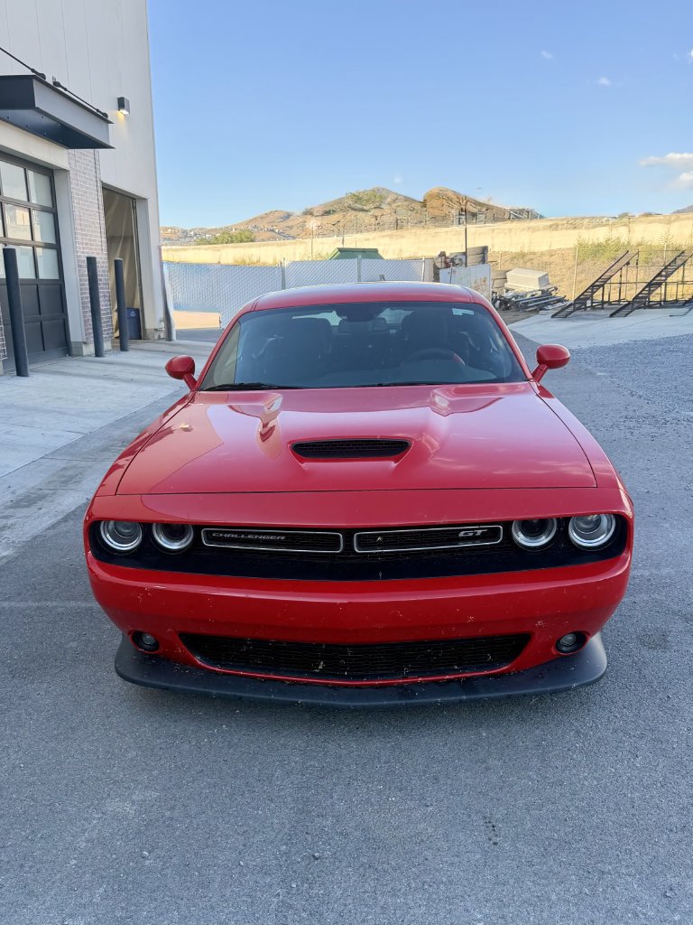 Used 2022 Dodge Challenger GT RWD image 1