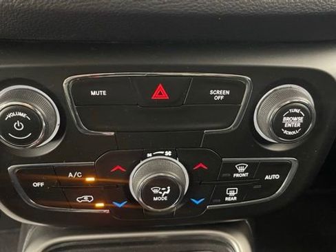 Used 2021 Jeep Compass Sport w/ Cold Weather Group image 40