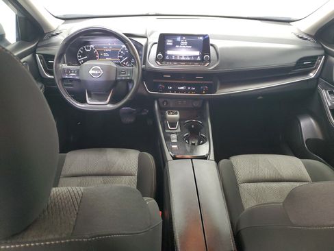 Used 2025 Nissan Rogue SV FWD image 14
