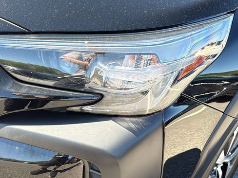 Certified 2025 Subaru Outback AWD/4WD image 7