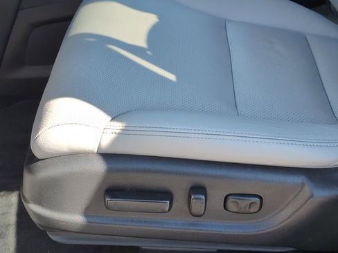 Used 2016 Honda CR-V EX-L image 14