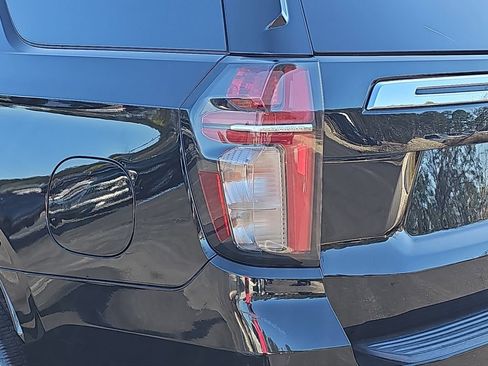 Used 2021 Chevrolet Tahoe LT image 38