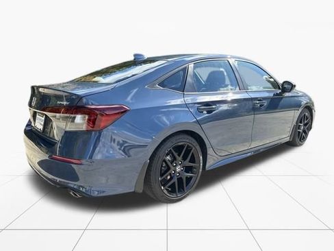 Used 2025 Honda Civic Sport image 9