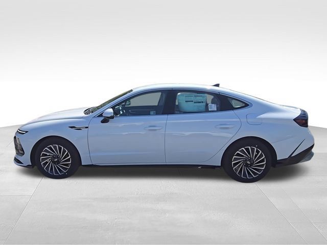 New 2025 Hyundai Sonata SEL FWD image 5