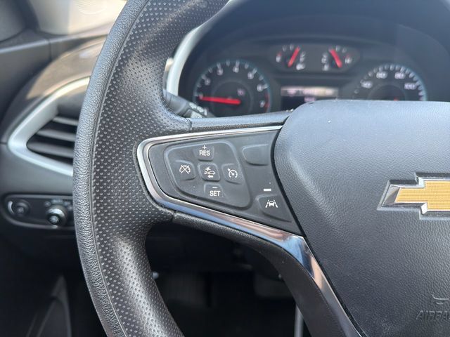Used 2023 Chevrolet Malibu LT FWD image 14