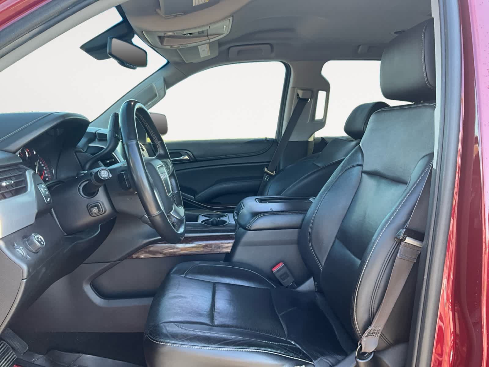 Used 2016 GMC Yukon SLT RWD image 9
