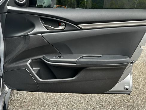 Used 2020 Honda Civic Sport image 29
