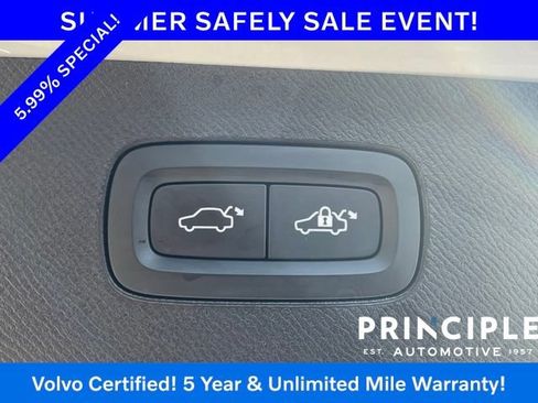 Certified 2024 Volvo XC90 B6 Ultimate w/ Lounge Package AWD/4WD image 28