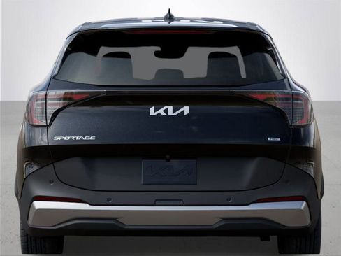 New 2026 Kia Sportage S image 13