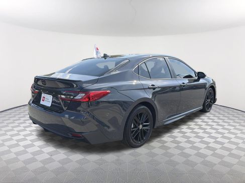 Certified 2026 Toyota Camry SE w/ Convenience Package FWD image 17