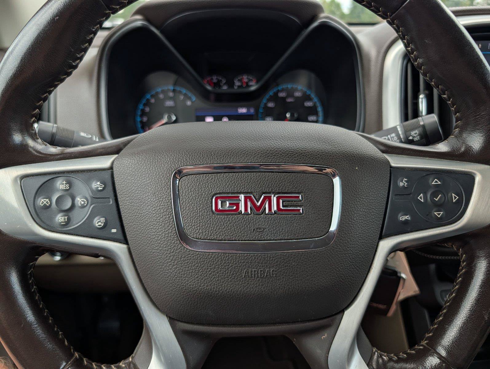 Used 2020 GMC Canyon SLT w/ Driver Alert Package AWD/4WD image 23