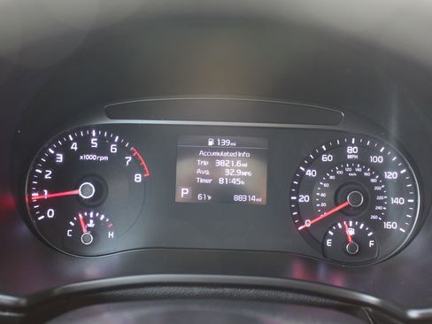 Used 2022 Kia Soul LX w/ Technology Package image 24