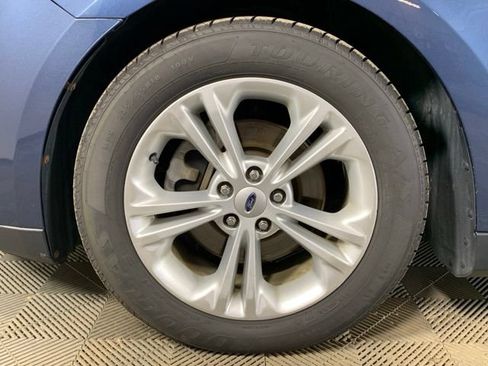 Used 2018 Ford Taurus SEL FWD image 33