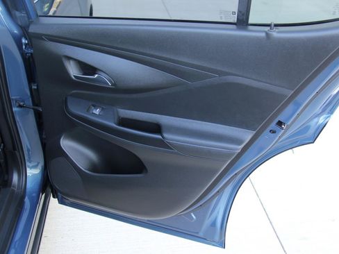 Used 2024 Buick Envista Sport Touring w/ Convenience I Package FWD image 27
