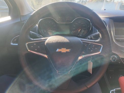 Used 2018 Chevrolet Cruze LT w/ LT Fleet Convenience Package FWD image 52