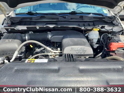 Used 2018 RAM 1500 Express AWD/4WD image 30