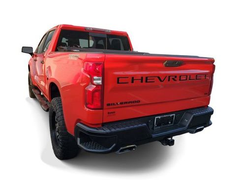 Used 2020 Chevrolet Silverado 1500 LT Trail Boss AWD/4WD image 3
