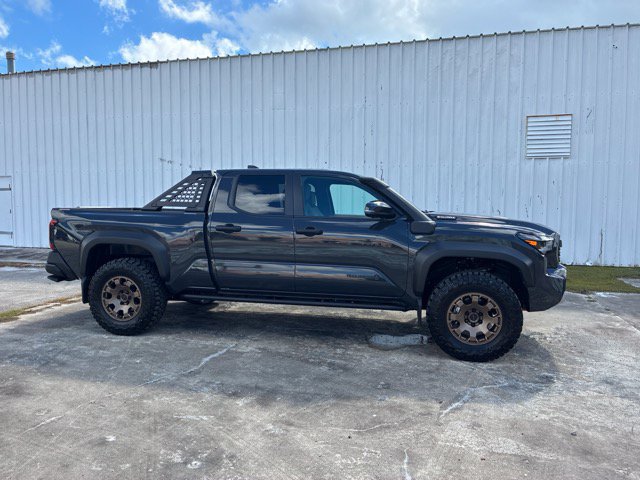 Used 2026 Toyota Tacoma 4x4 Double Cab Hybrid image 2