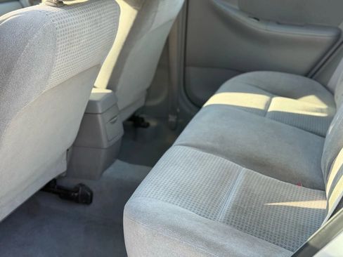 Used 2006 Toyota Corolla S image 25