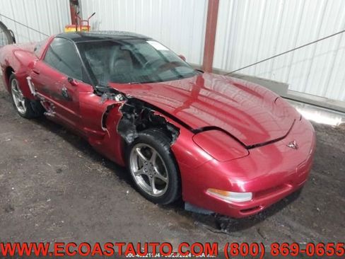 Used 2001 Chevrolet Corvette Coupe w/ Preferred Equipment Group2 image 7