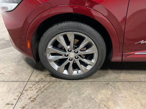 Used 2021 Buick Envision Avenir w/ Technology Package II image 10